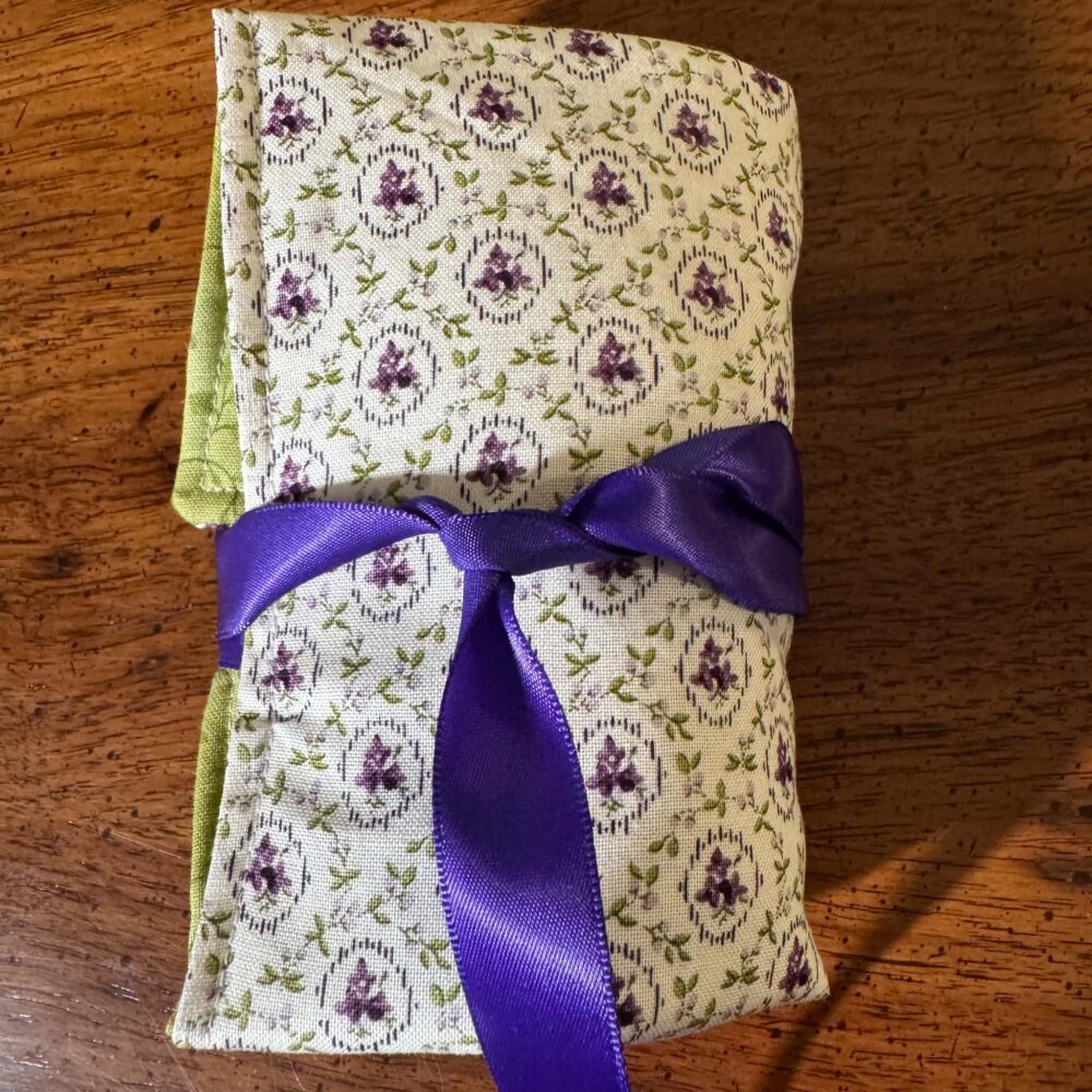 how to use tarot wrap reading mat