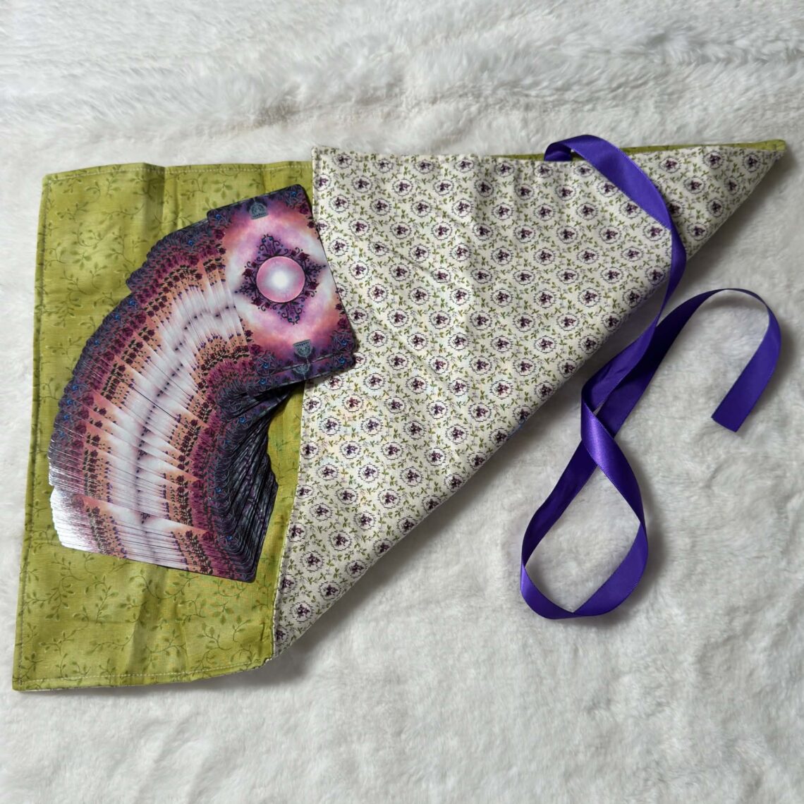 Reversible Tarot Mat